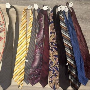 Lot of 10 Men's Designer Ties, Mix Colors Tradition Neck Ties, Italy US & more